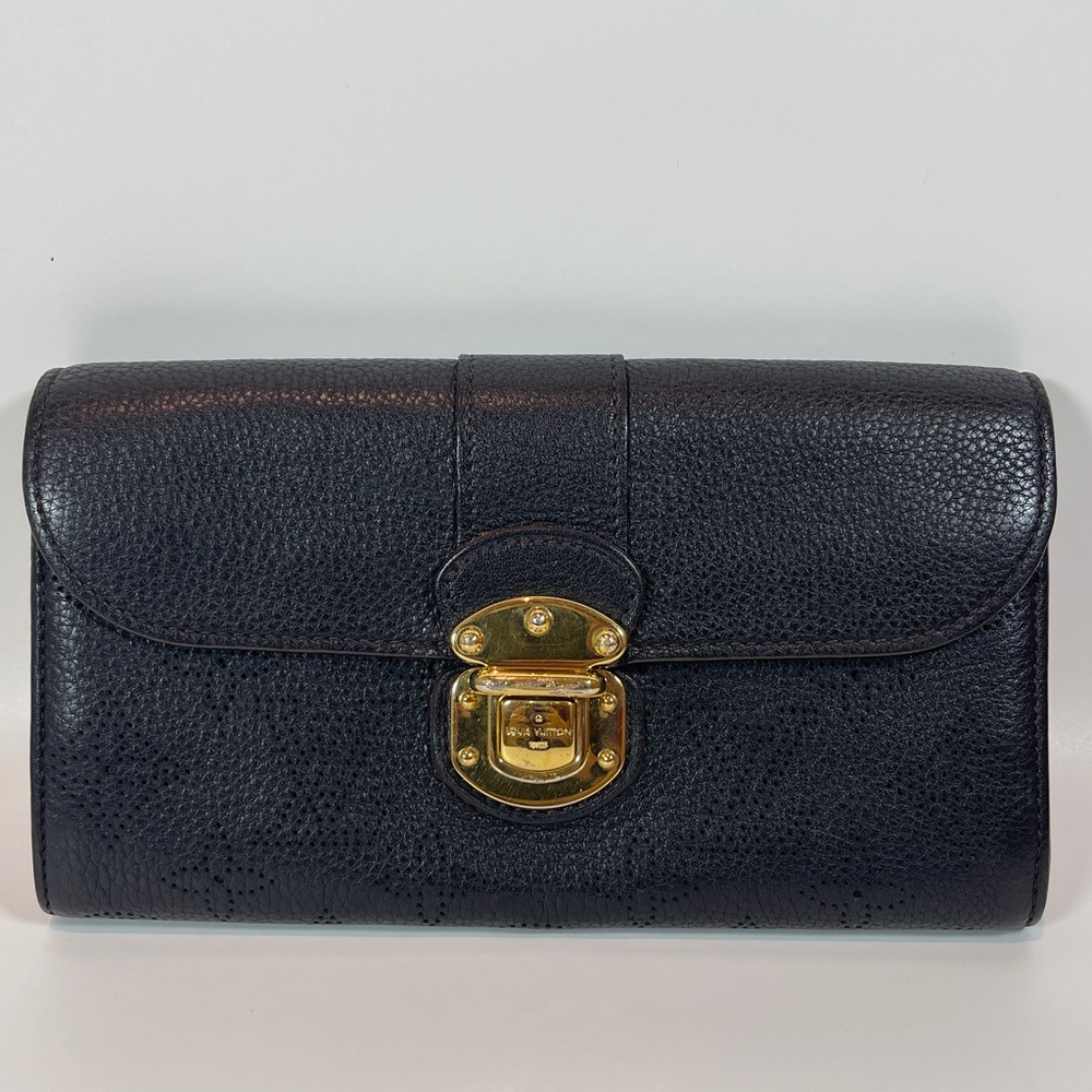 Authentic LV Mahina Portefeuille Amelia Noir